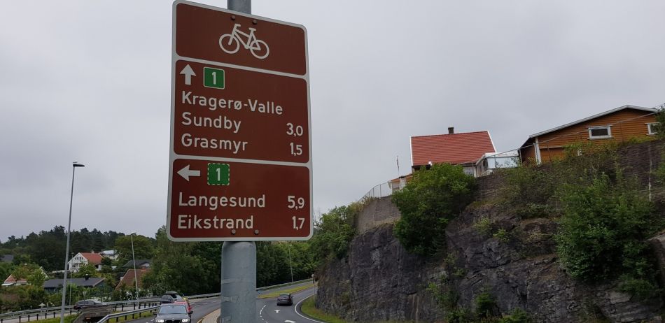 Følg sykkelvei 1 til Grasmyr