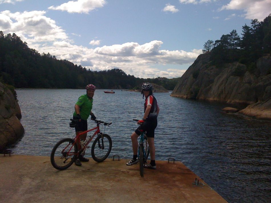 Aldri langt fra vannkanten. Foto: Steinar Grøtterød